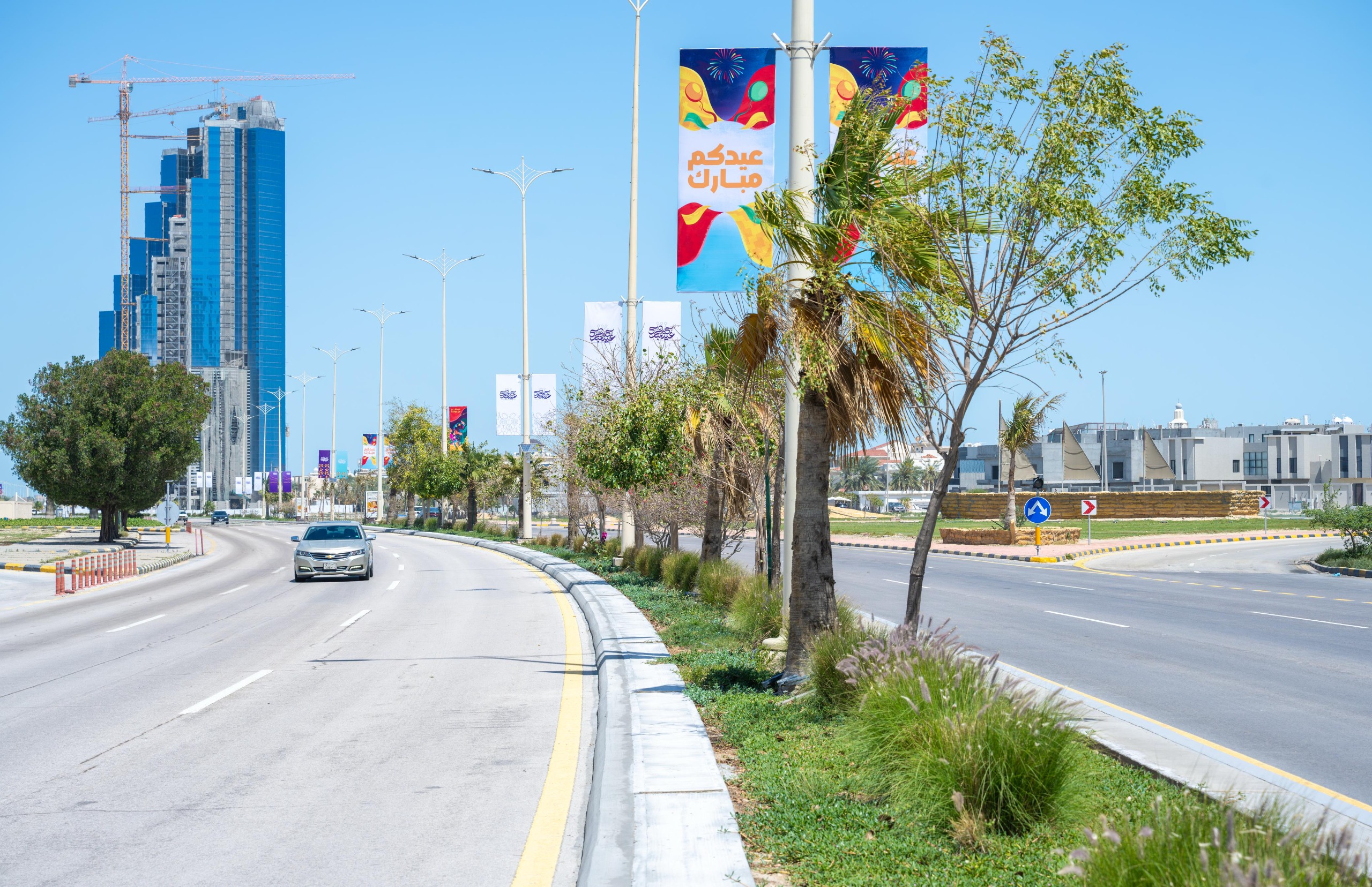 الشرقية تزدان بأشكال الزينة والأنوار والمجسمات الجمالية ابتهاجا بعيد الفطر السعيد