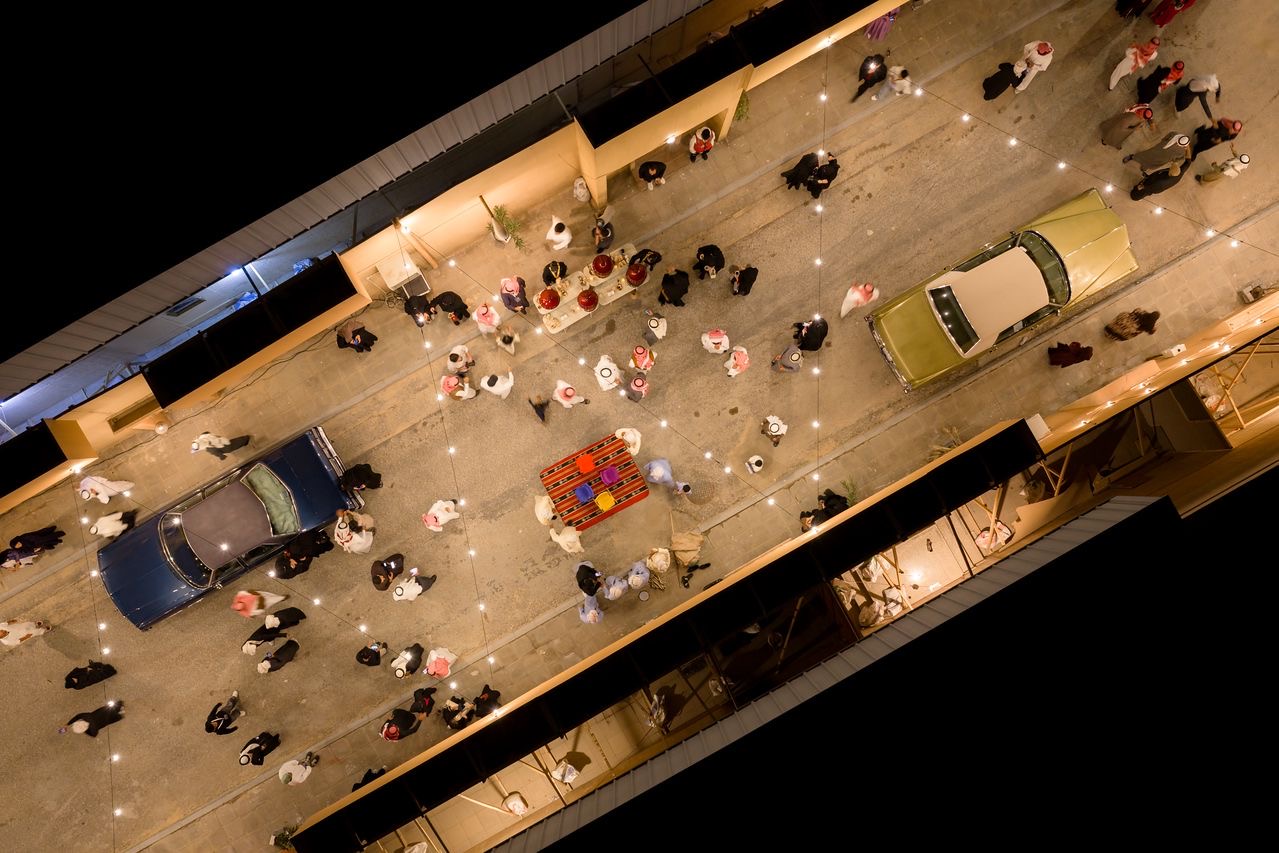 نادي السينما بالأحساء ينظم غبقة “ضي القمر” في موقع تصوير مسلسل الغميضة بعد استثماره كوجهة ثقافية