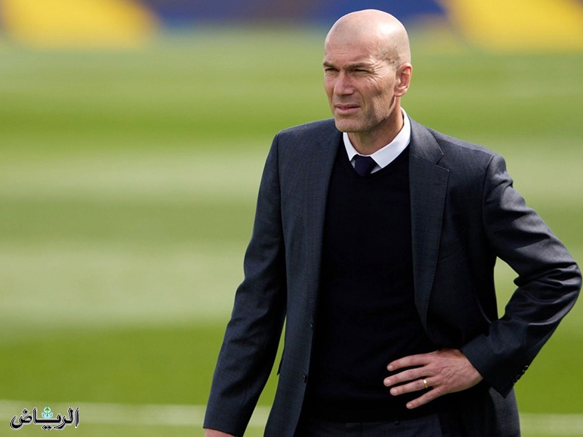 بناء على نصيحة رونالدو النصر يقدم عرضاً شفهياً لزيدان لخلافة غارسيا