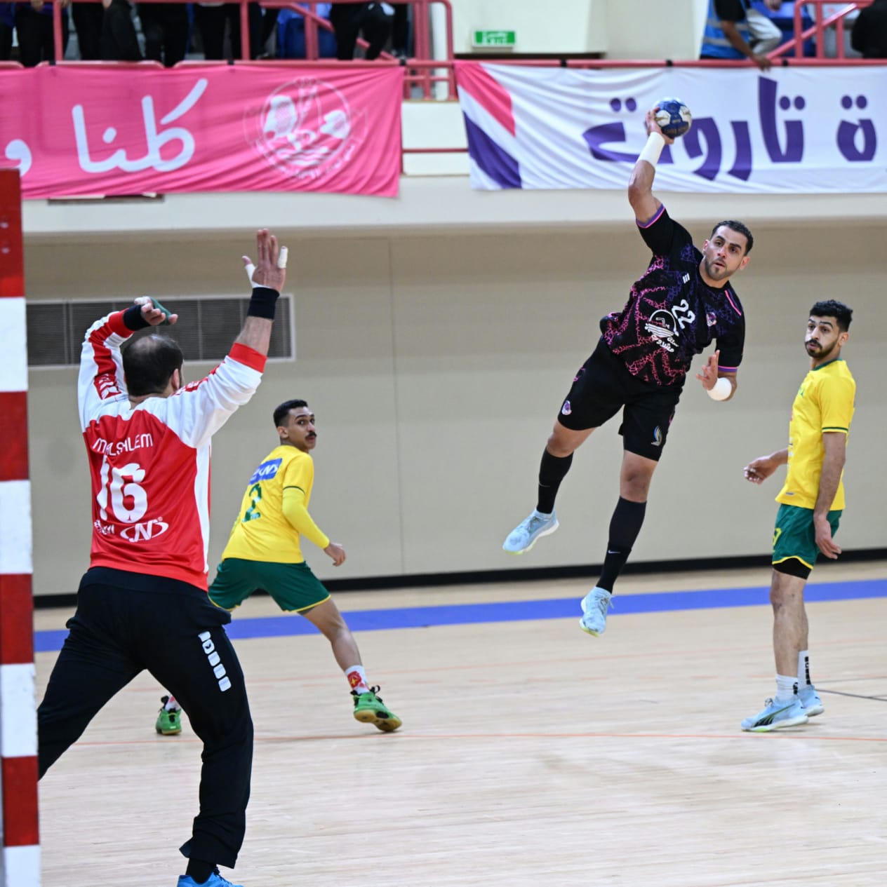 الهدى يهزم الخليج ويزاحم الصفا صدارة ممتاز اليد