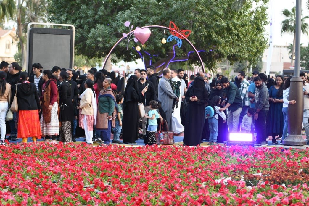 *مهرجان الزهور الثالث يسدل الستار على فعالياته وسط حضور تجاوز 250 ألف زائر*