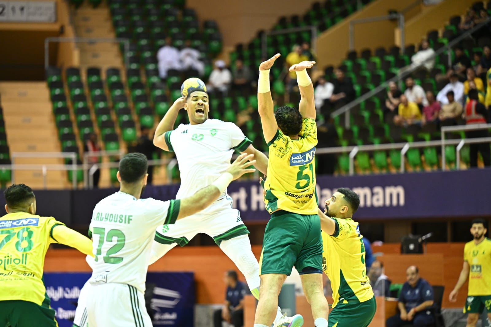 تأهل الزلفي والوحدة والنور والخليج إلى نصف نهائي كأس الاتحاد السعودي لكرة اليد