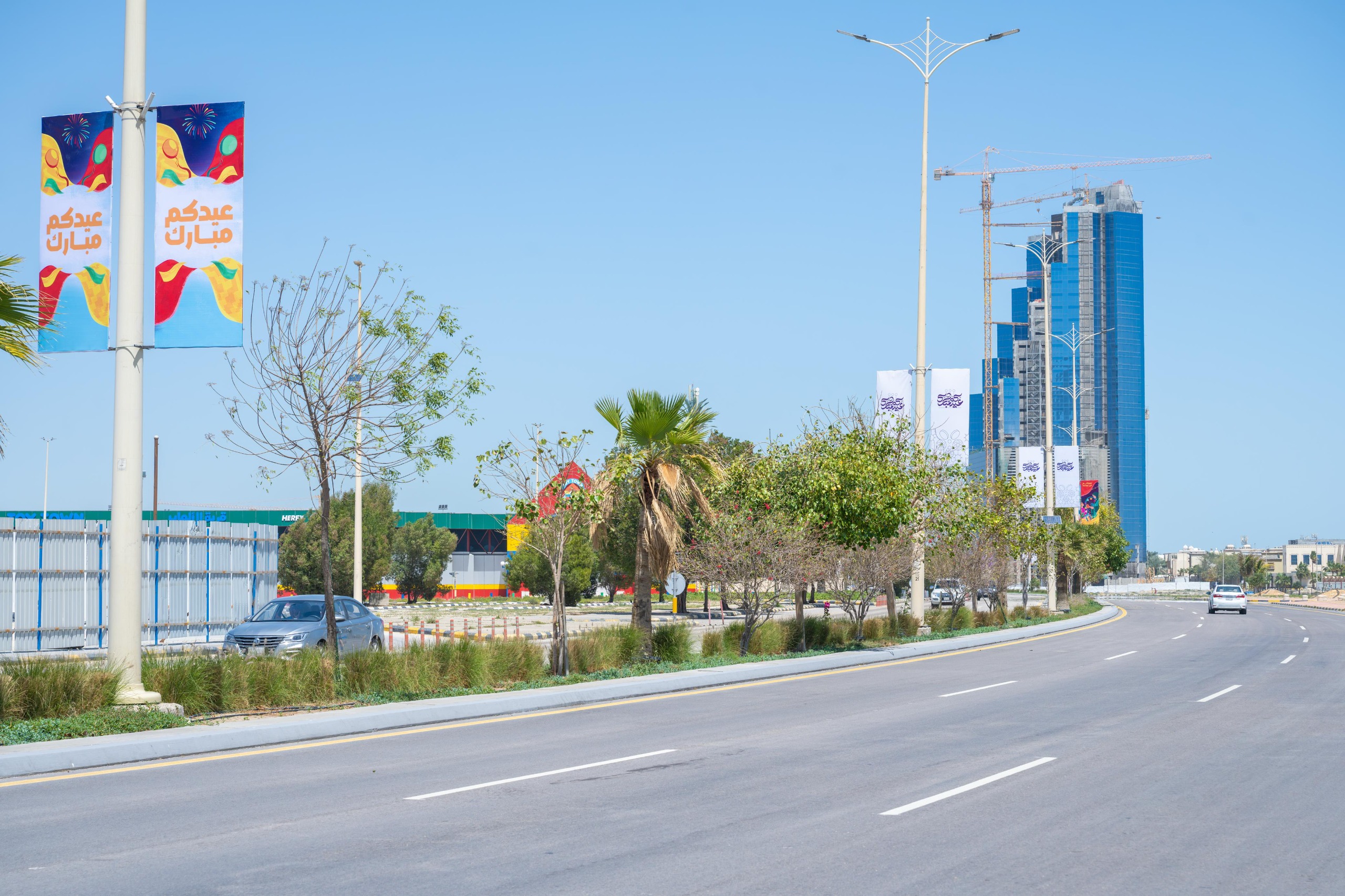 الشرقية تزدان بأشكال الزينة والأنوار والمجسمات الجمالية ابتهاجا بعيد الفطر السعيد