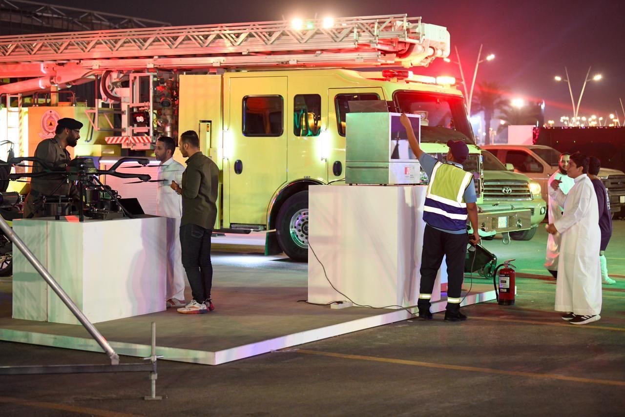 الدفاع المدني يشارك في فعاليات وزارة الداخلية احتفاءً باليوم الوطني الـ 93 للمملكة ..