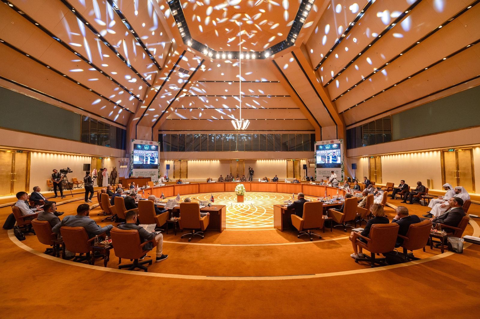 مؤتمر المنظمة الدولية للدفاع المدني 2024 بالرياض*