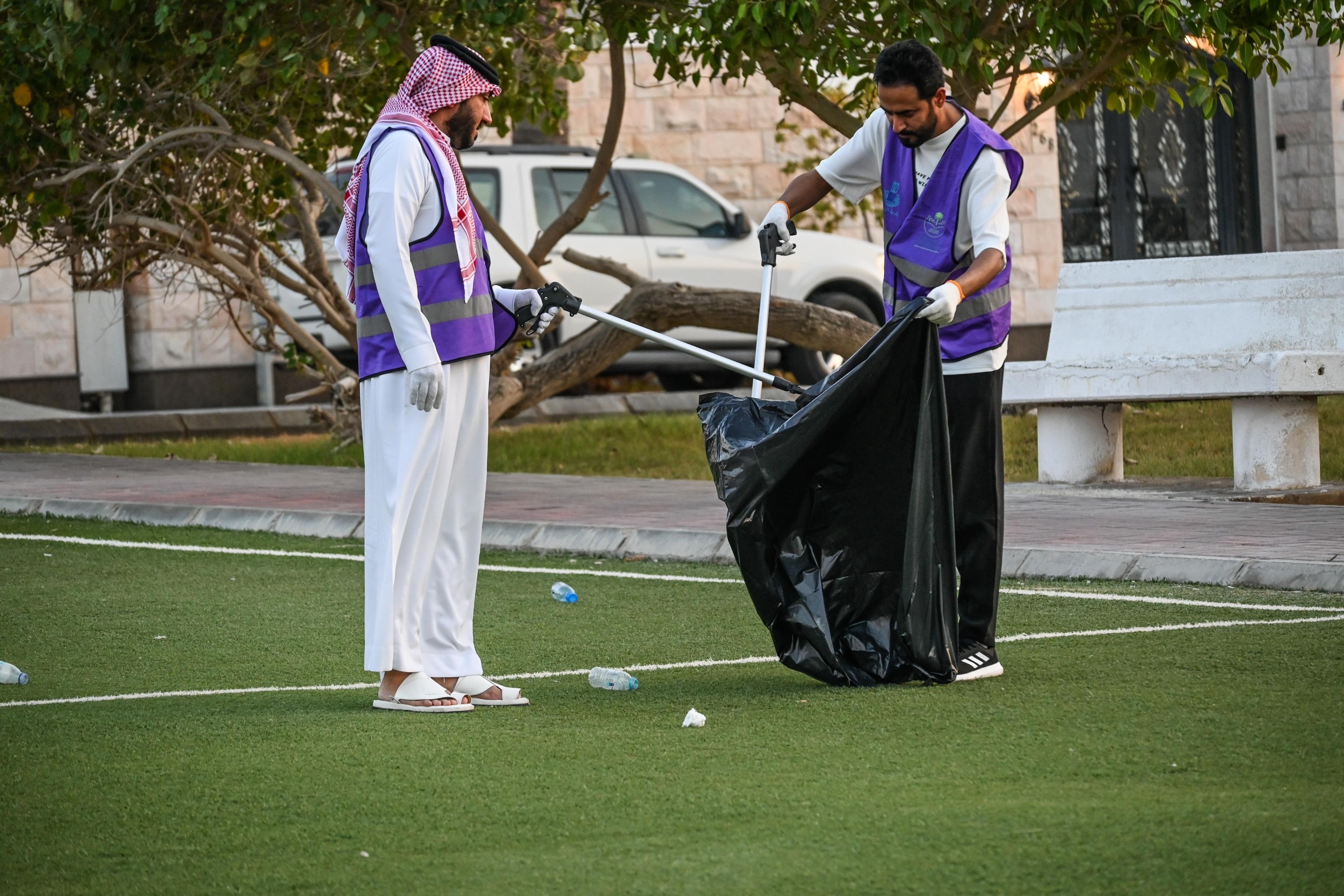مبادرة نظافة الظهران بمشاركة 355 متطوع ومتطوعة*