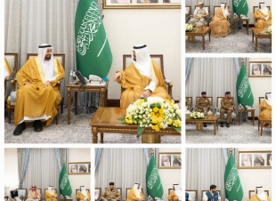  نائب أمير مكة يستقبل نخبة من المسؤولين ويطلع على اعمالهم في الحج ١٤٤٧هـ